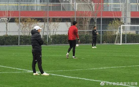 圣吉罗斯上半场有球能力不俗，近23场各项赛事全部上半场有球。